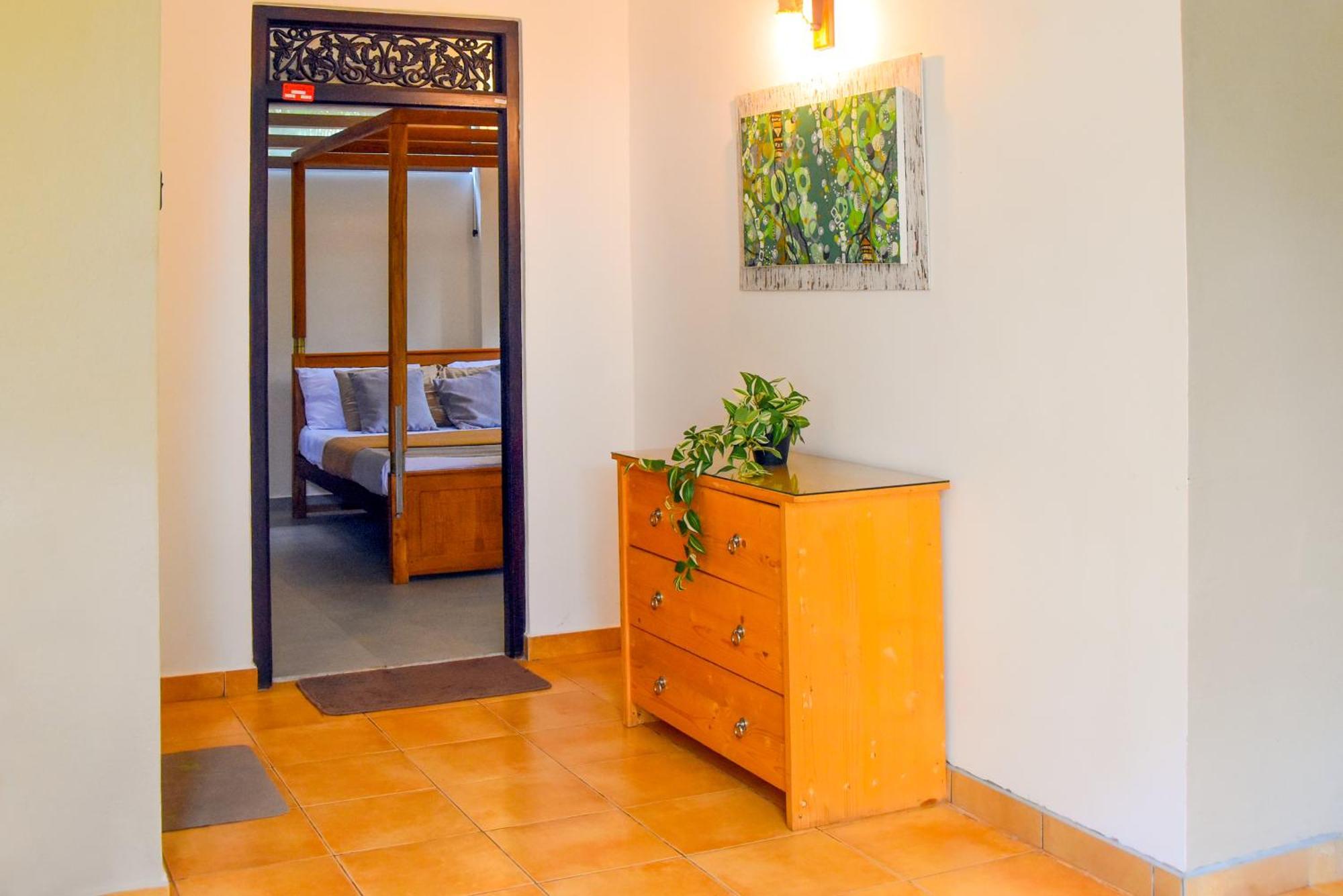 Sithu Villa Hikkaduwa Exterior photo